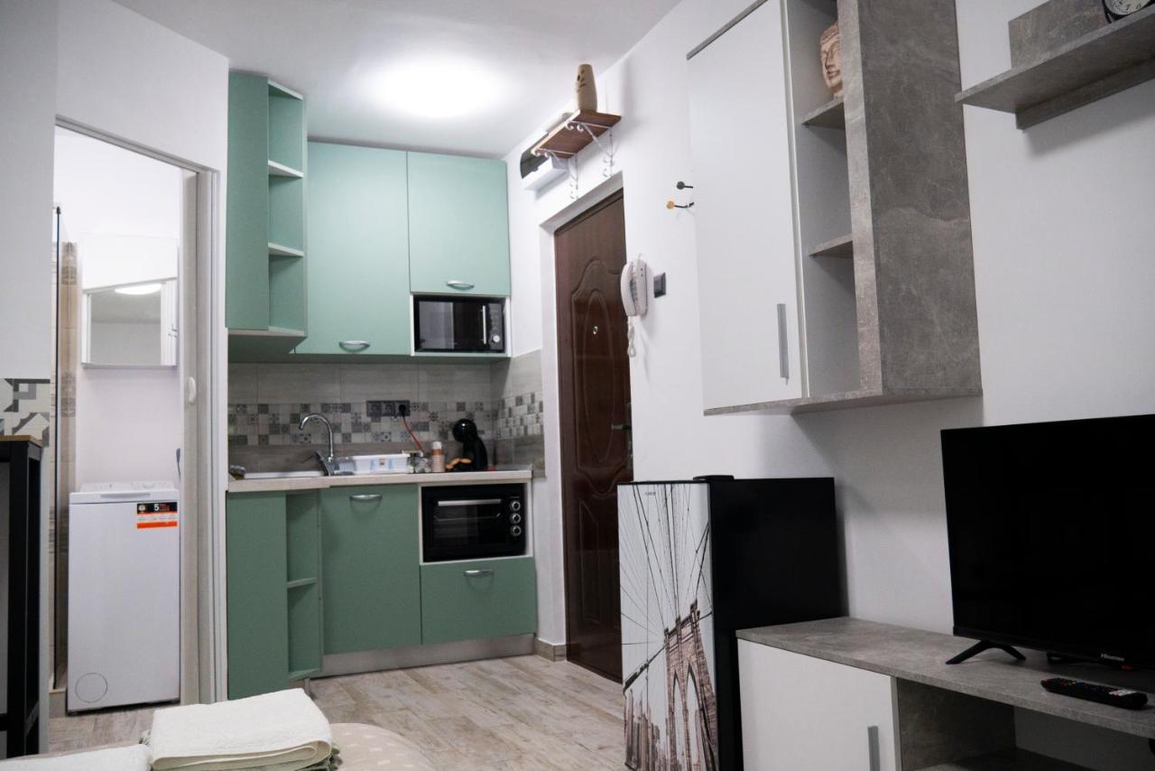 Caserom Studio Satu Mare Exterior photo